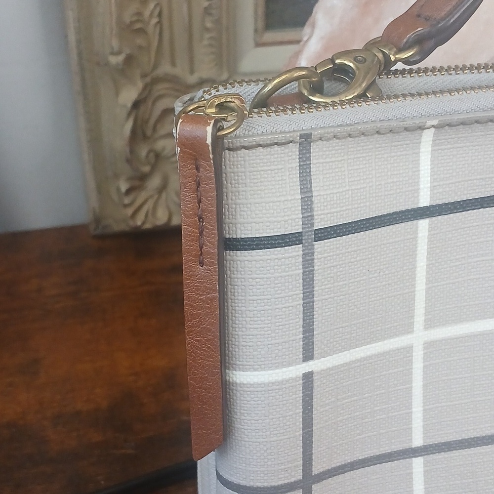 FIRM!!!! Fossil Women's Beige Plaid Shoulder Bag - Picture 4 of 17